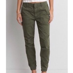 American eagle cargo joggers 0
